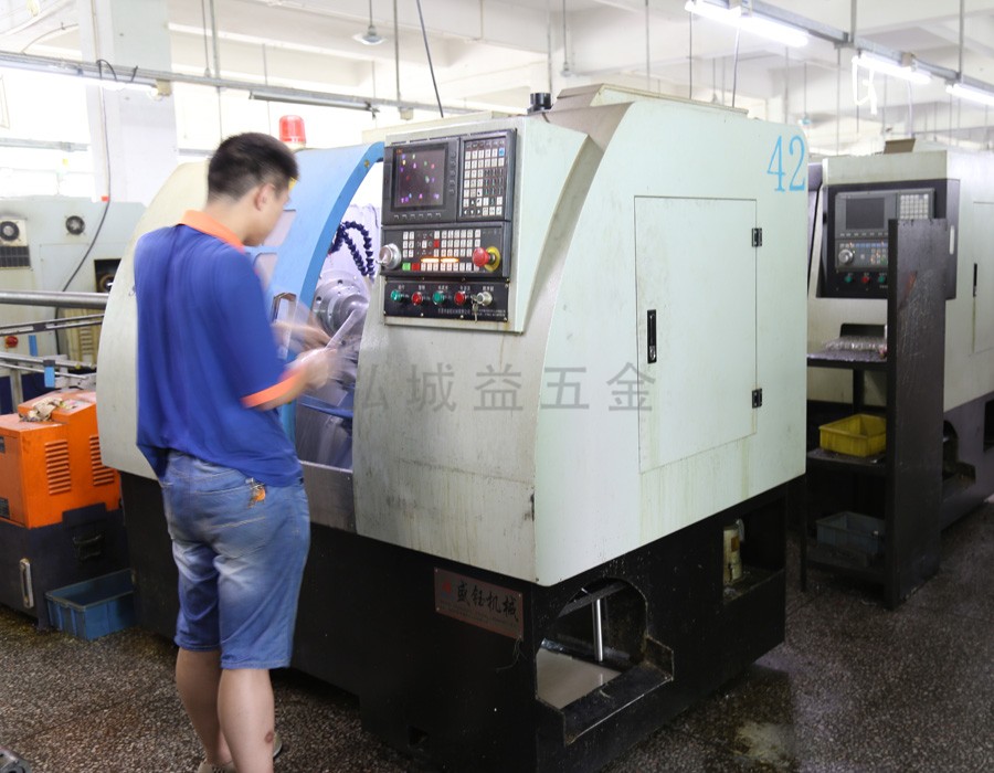 雕銑機(jī)與加工中心有什么區(qū)別？